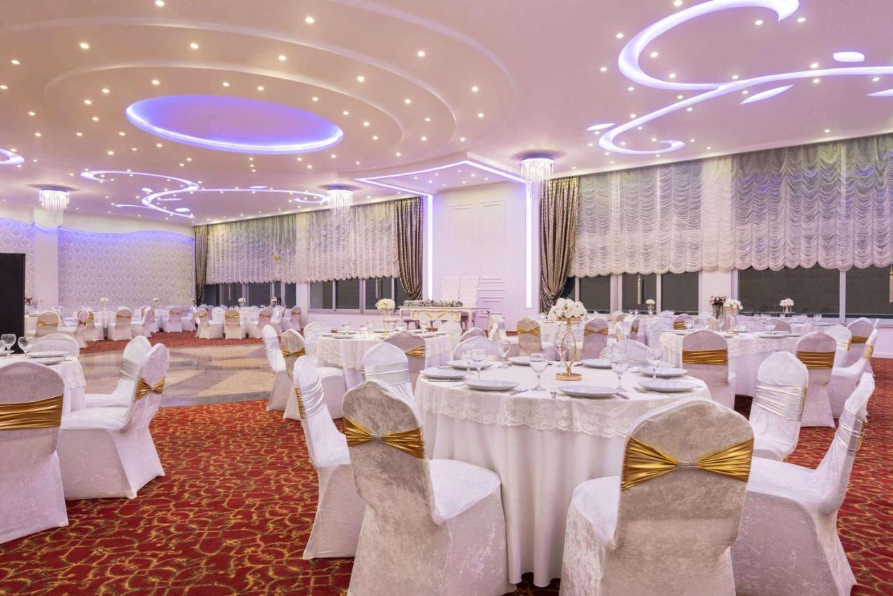 Ramada By Wyndham Nigde Exterior foto