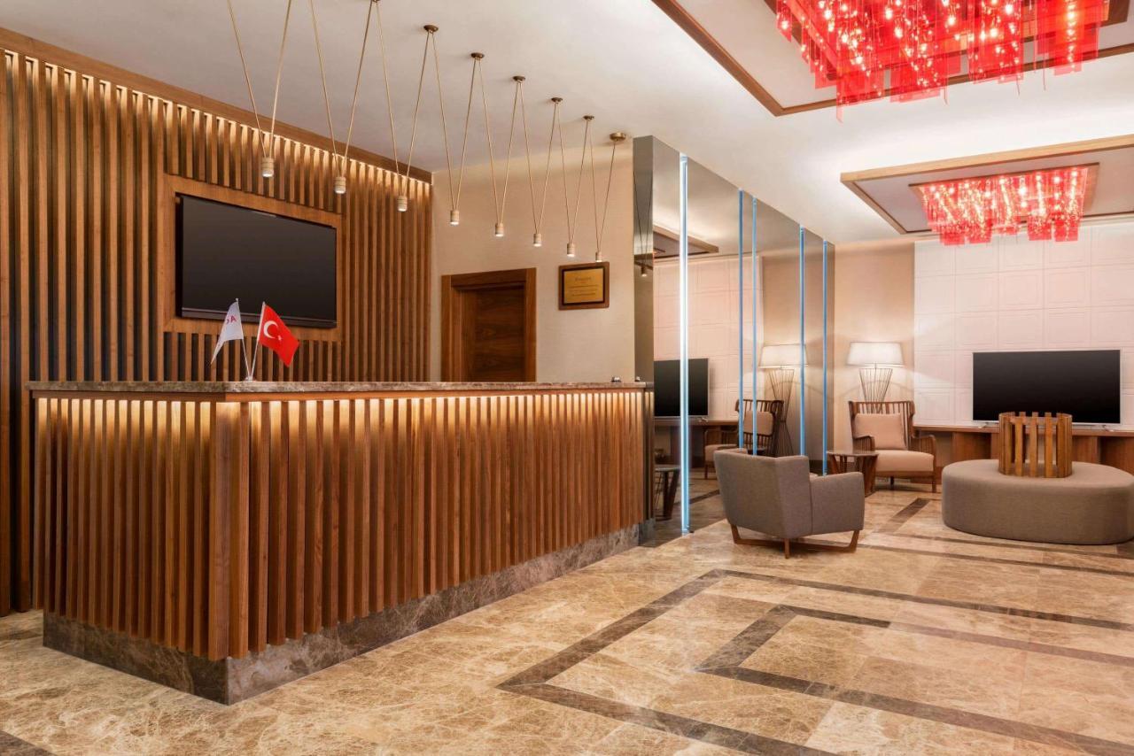 Ramada By Wyndham Nigde Exterior foto