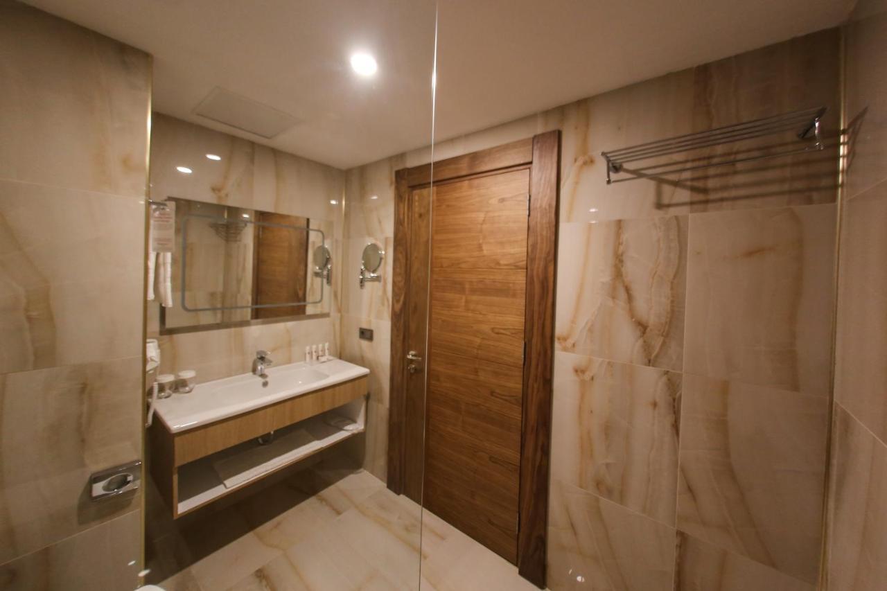 Ramada By Wyndham Nigde Exterior foto